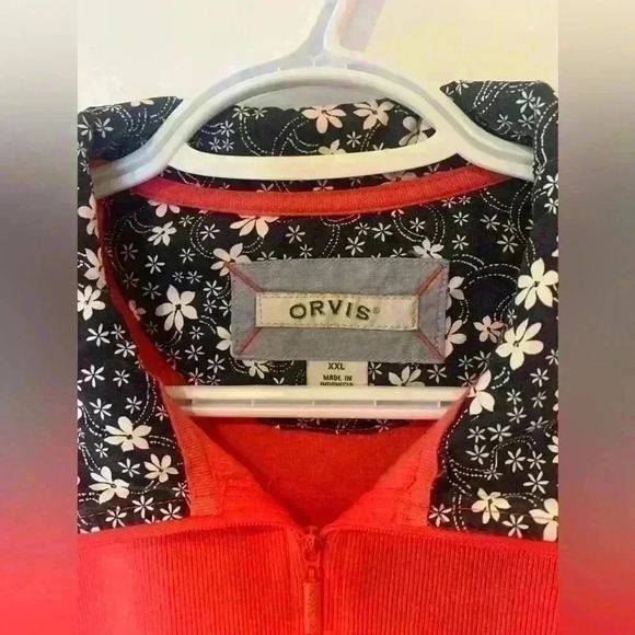 ORVIS 1/4 Zip Pullover with Floral Accents - Picture 6 of 6